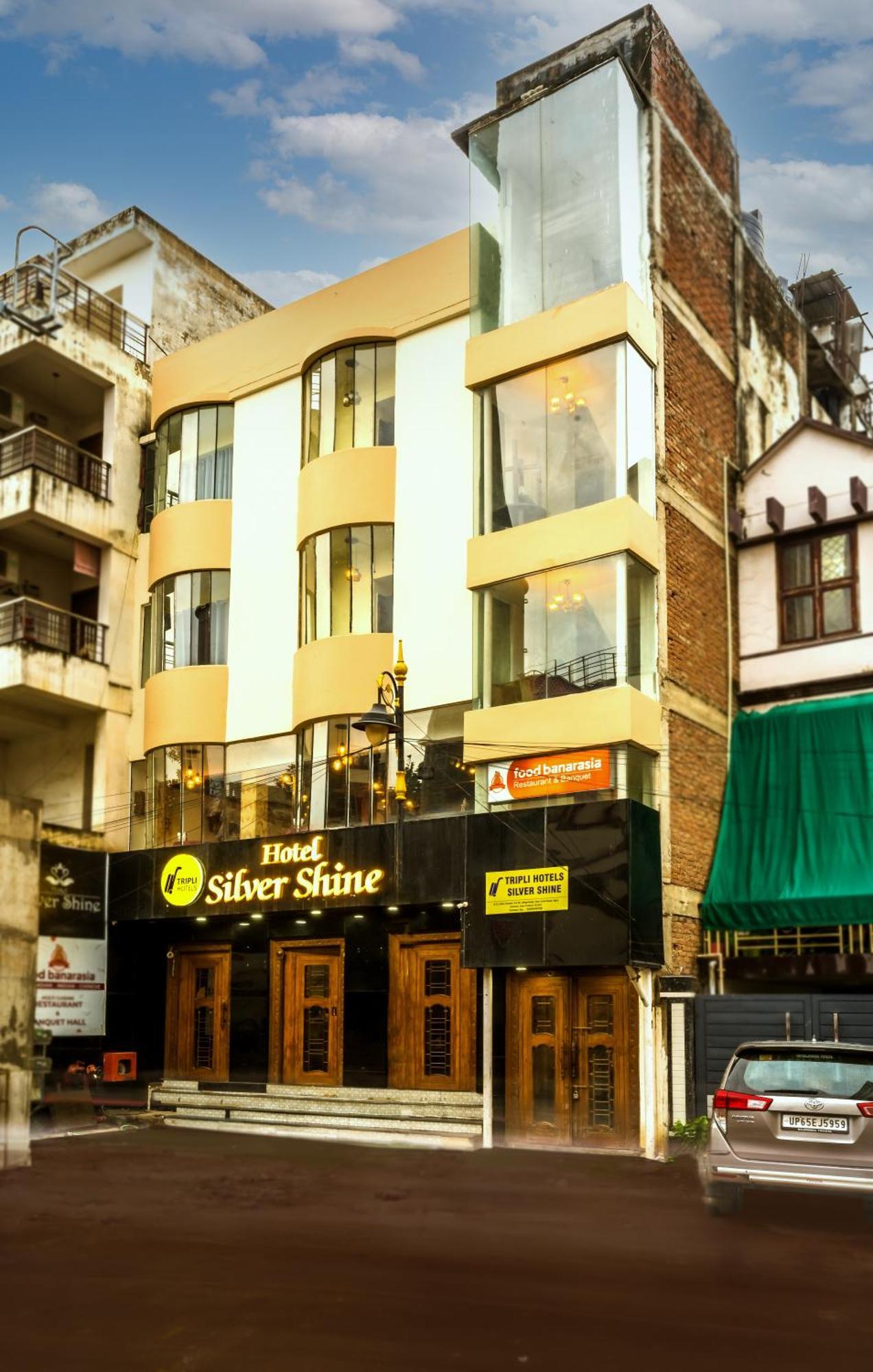 Tripli Hotels Silver Shine Варанаси Экстерьер фото